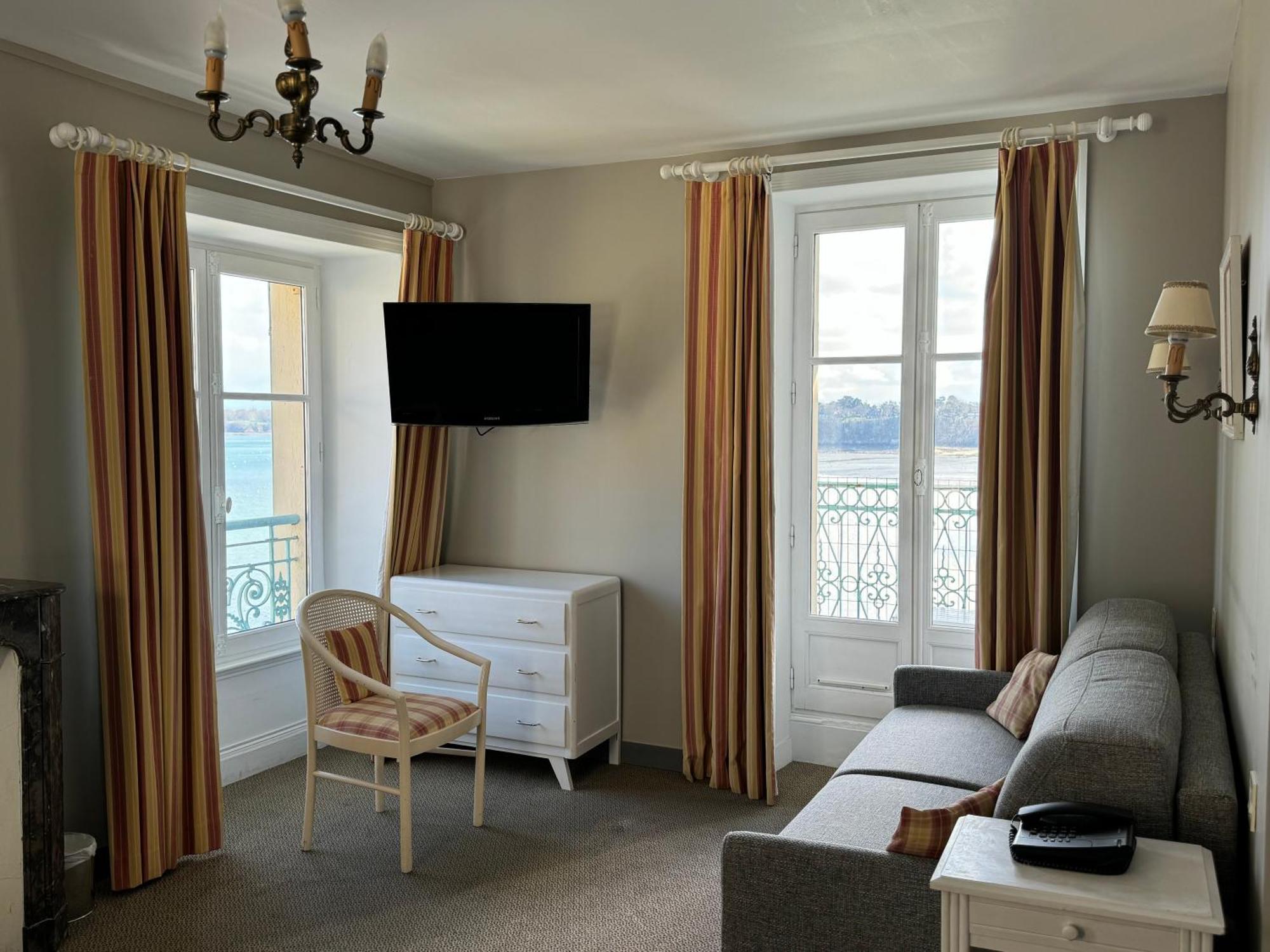 Hotel-Restaurant Printania Dinard Buitenkant foto